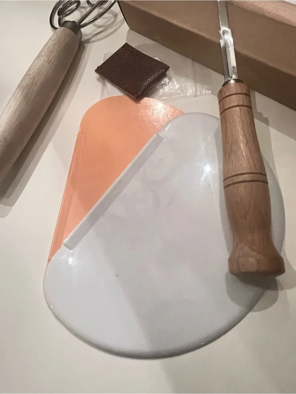 Sourdough bread, making tools